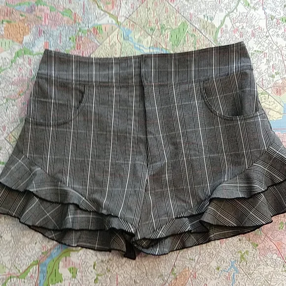 Derek Lam 10 Crosby Plaid Ruffled Short NWT